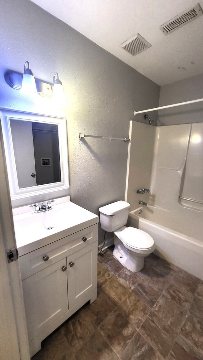 Building Photo - Available Now: Three Bedroom House in Tayl...