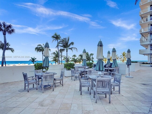 Building Photo - 2100 S Ocean Ln