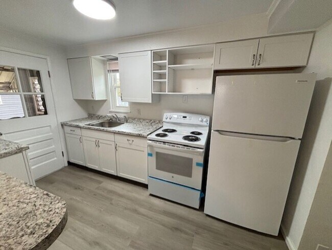 Building Photo - Beautiful Home for Rent