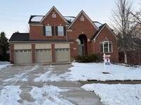 Building Photo - 49896 Parkside Dr