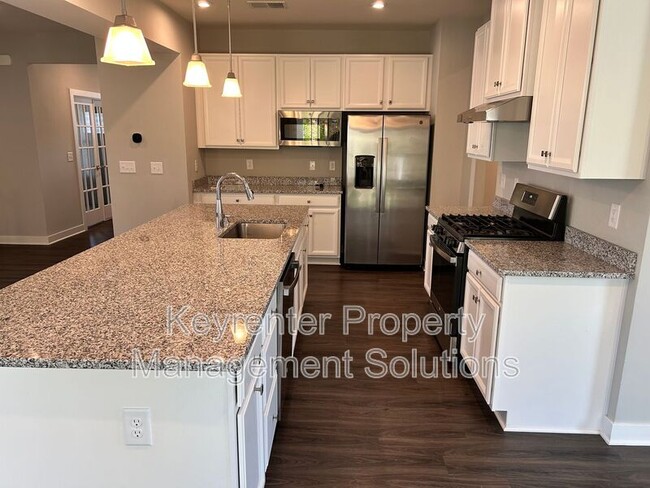 Building Photo - 2745 Dorval Rd