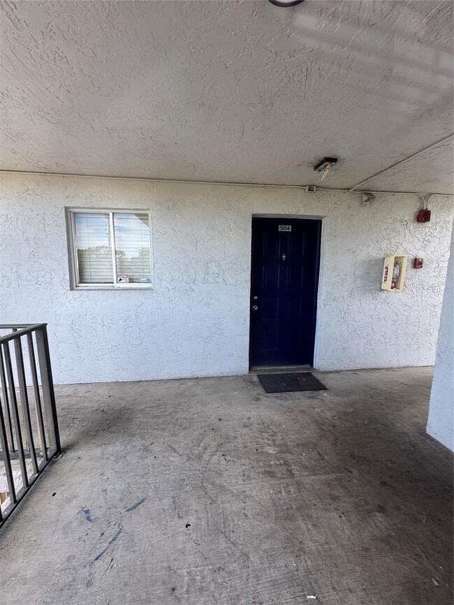 Building Photo - 8750 N Sherman Cir