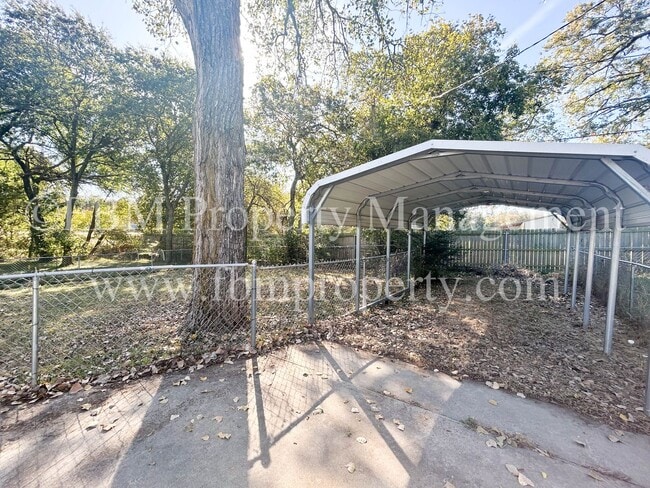 Building Photo - 105 Sunset Cir