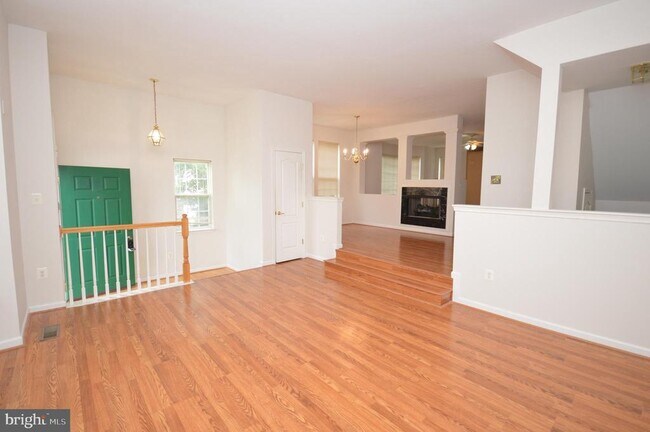 Building Photo - 6723 Applemint Ln