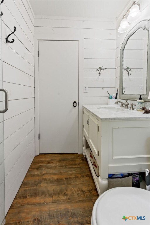 Building Photo - 202 Leveritts Loop