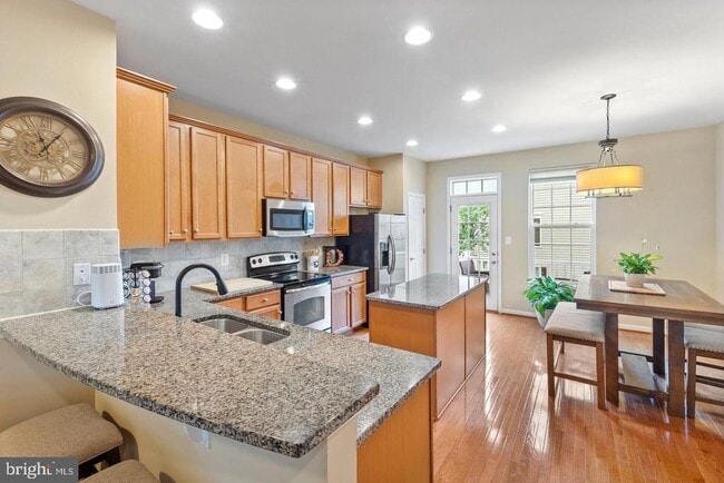 Building Photo - 13964 Cannondale Way