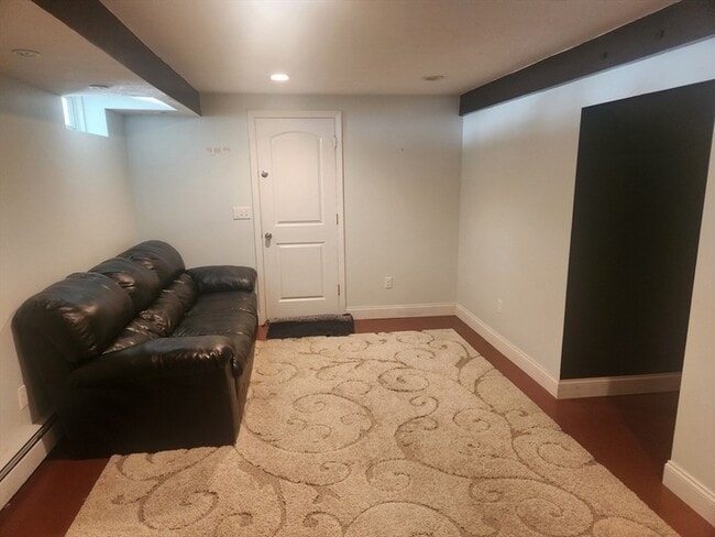 Building Photo - 105 Sanborn St