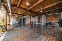 Building Photo - 3124 W Carroll Ave