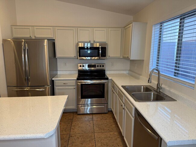 Building Photo - 3922 N Creosote Ct