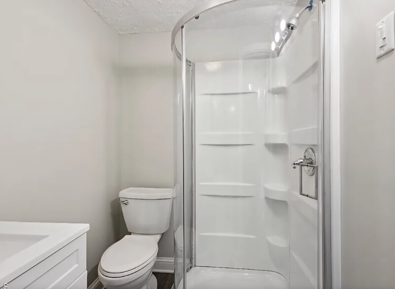 Building Photo - 2914 Bay St