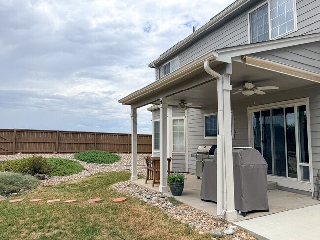 Building Photo - Beautiful, Spacious Home in Highlands Ranch