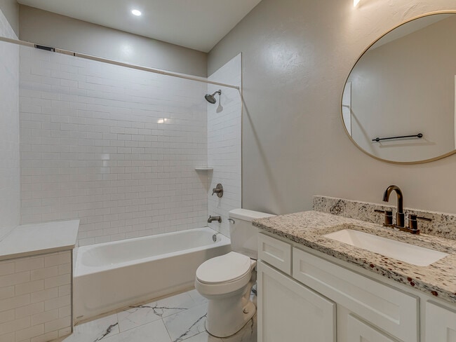 Building Photo - 1136 NW 99th St