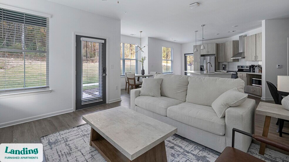 Building Photo - 2800 Milan Ct