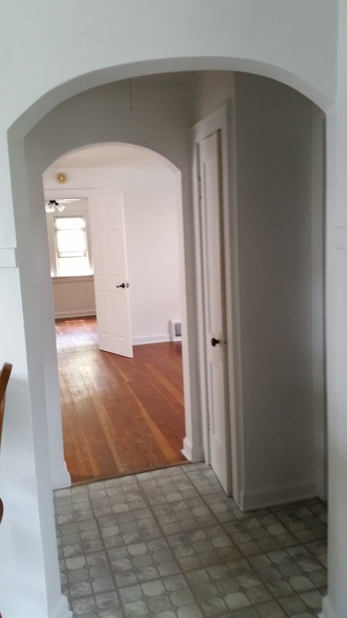 Entryway to Living Room - 3132 N Weil St