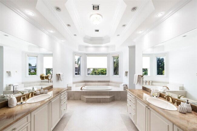 Building Photo - 438 Coconut Isle Dr