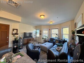 Building Photo - 6 Giles Park