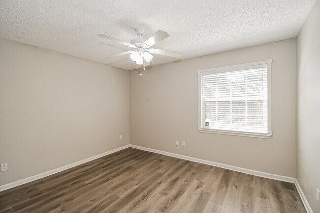 Building Photo - 1598 Rusty Rail Rd