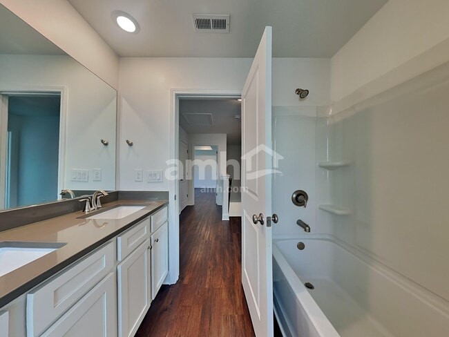 Building Photo - 758 Alcovy Ml Pk