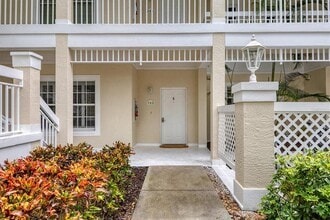 Building Photo - 3702 54th Dr W