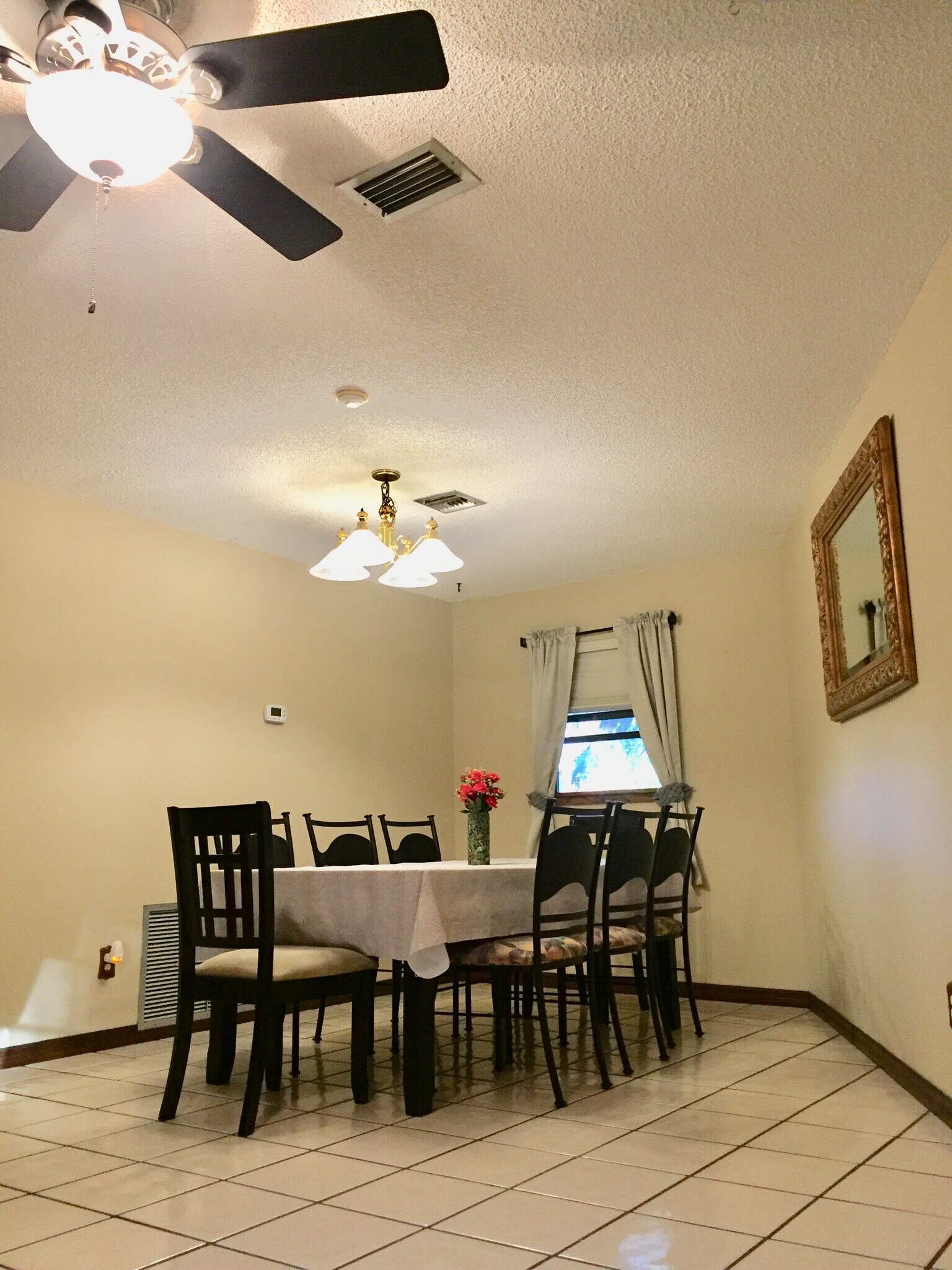 Building Photo - 4807 Shetland Trl