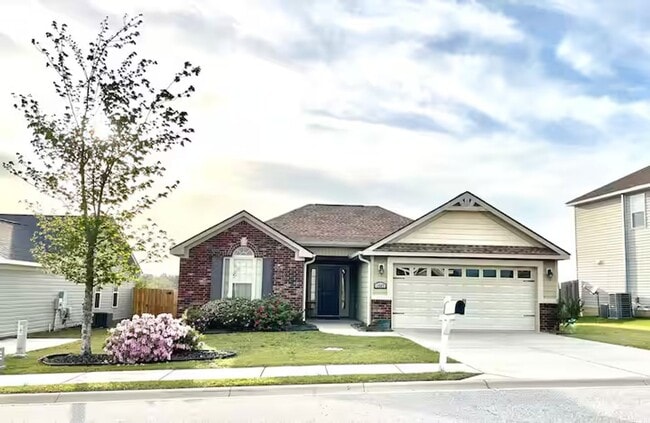 Primary Photo - 3 Bedroom Ranch near Fort Gordon