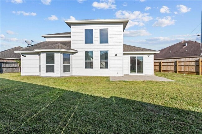 Building Photo - 3/2 Southside over 2000 sqft