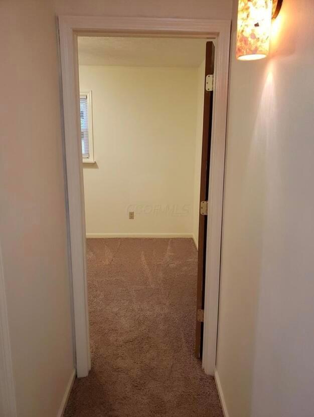 Building Photo - 208 Melody Ln
