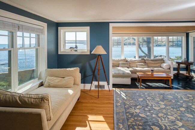 Building Photo - 7 Point Rd