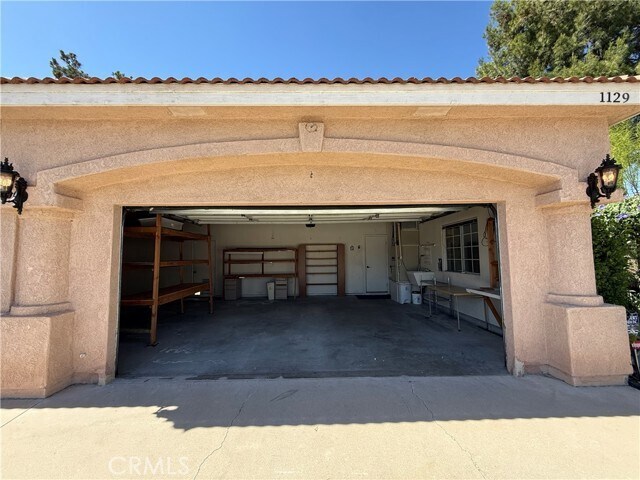 Building Photo - 1129 Osprey St