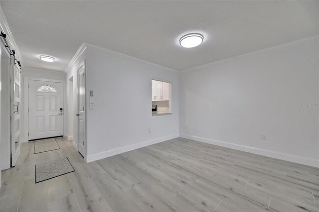 Building Photo - 9819 Hernando Ct