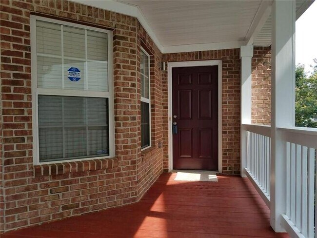 Building Photo - 2752 Mamie Ln
