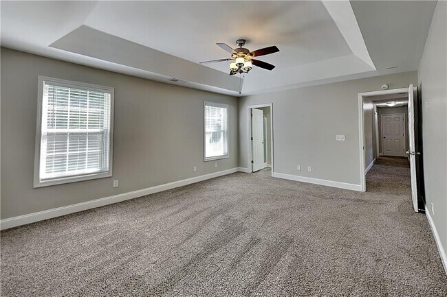 Building Photo - 105 Meadow Crest Ct