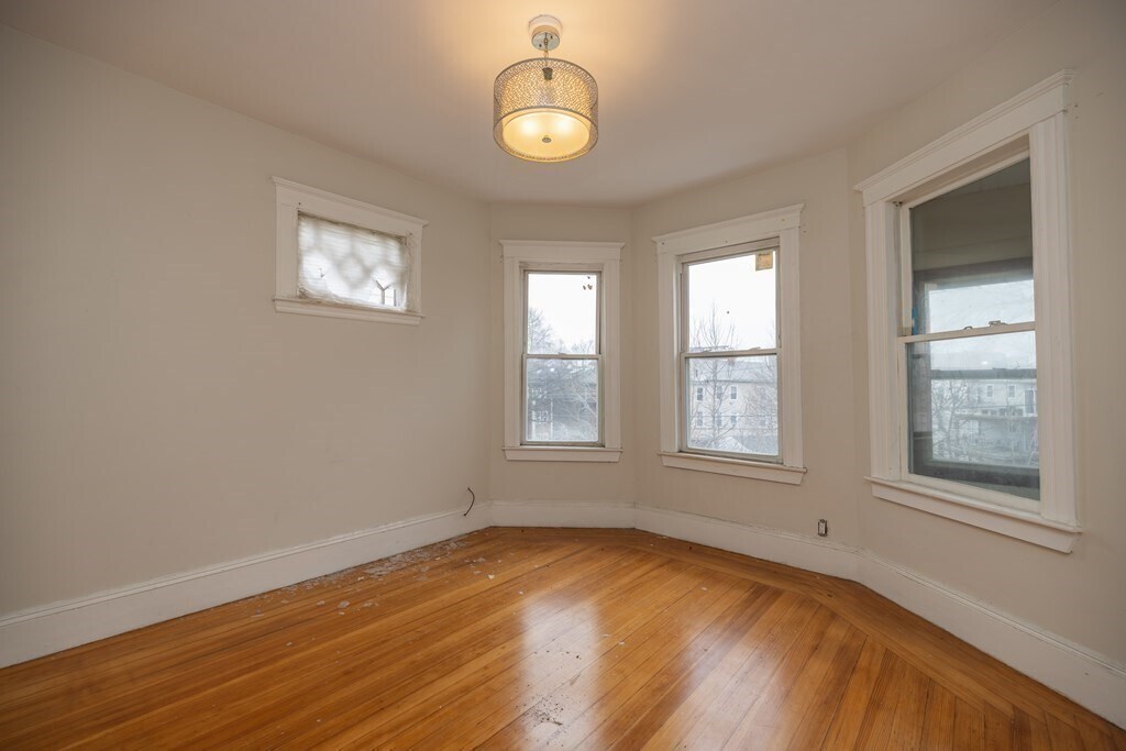 Building Photo - 339 Allston St