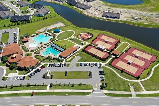 Building Photo - 8118 Tethys Ct