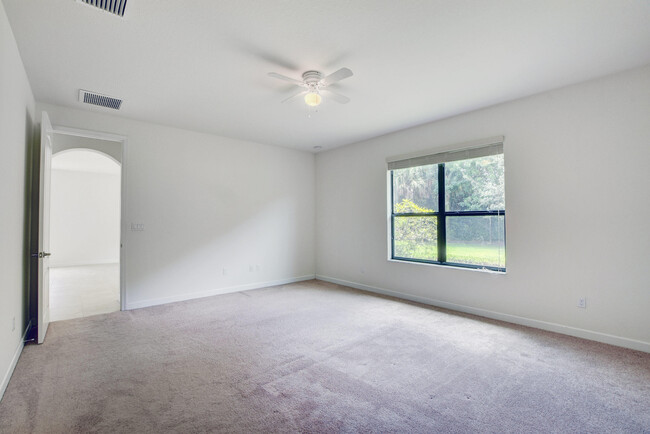 Building Photo - 8979 Gulf Run Way