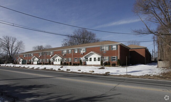 Building Photo - Parkview Manor