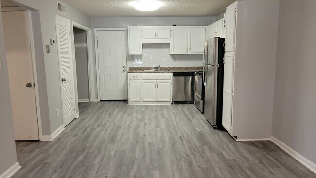 Building Photo - Coming Soon!!!  Accepting Section 8.  Deca...