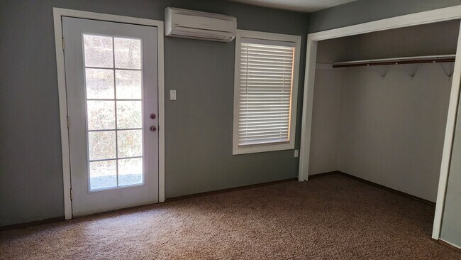 Building Photo - Private Gated 3BD/2BA Home on Acreage – Close to Bear River Highschool