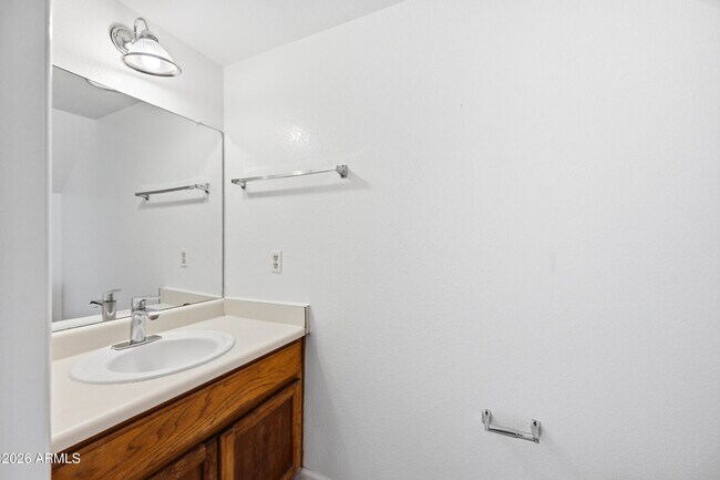 Building Photo - 12231 N 21st Ave