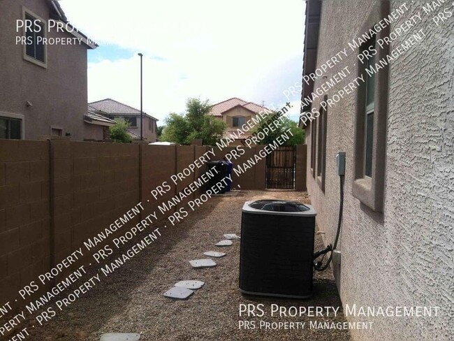 Building Photo - 3988 E Los Altos Dr