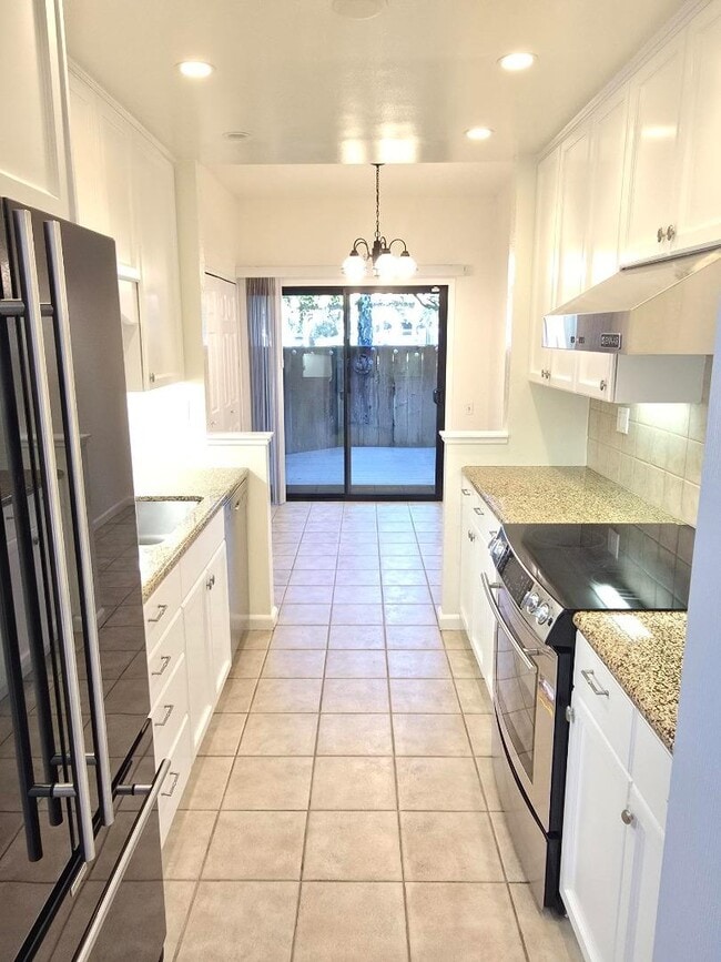 Building Photo - 119 Harbor Seal Ct