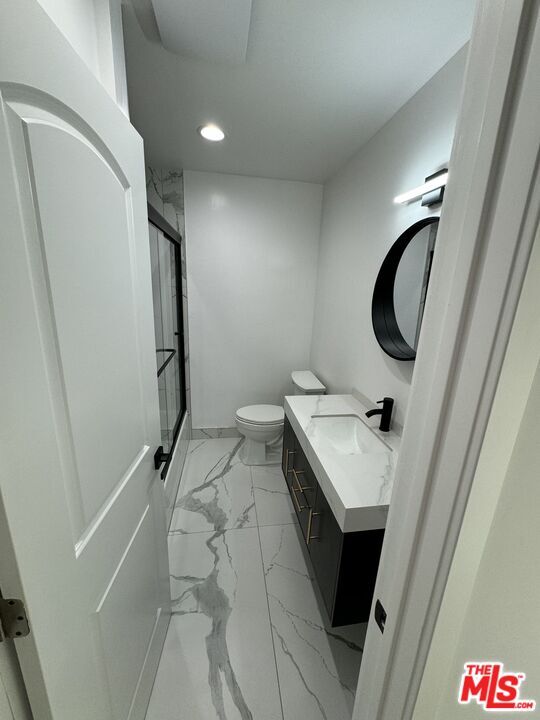 Building Photo - 12748 Blythe St