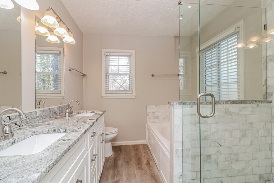 Building Photo - 4966 Braeburn Trce NW