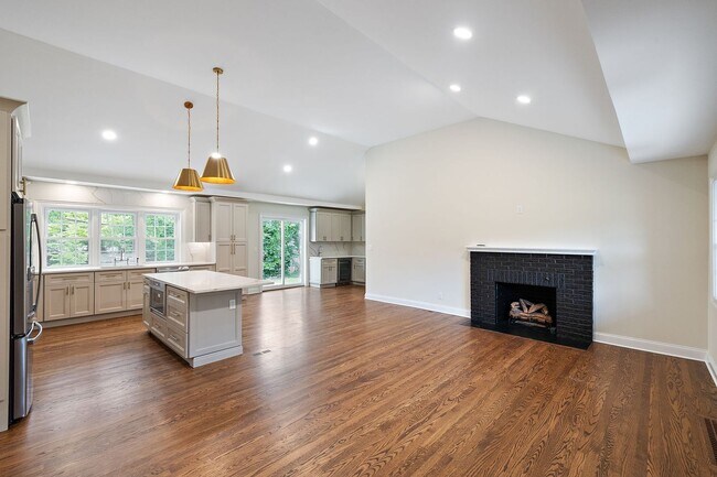 Building Photo - Renovated Ranch in North Wlmington