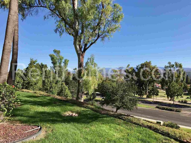 Building Photo - Rancho Bernardo, 12280 Corte Sabio #4105, ...