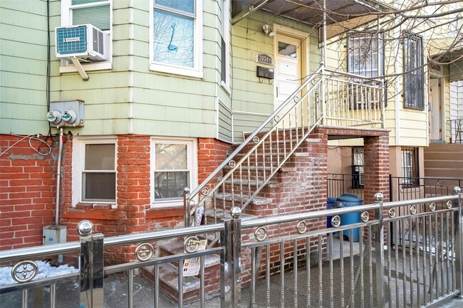 Building Photo - 2034 Newbold Ave