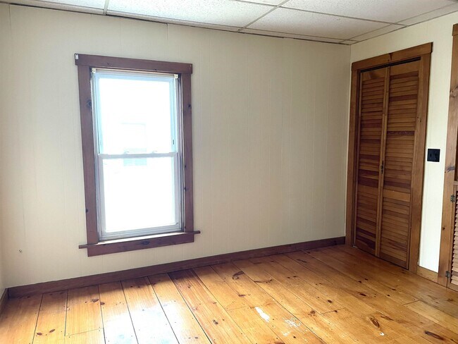 Building Photo - 804 Beech St