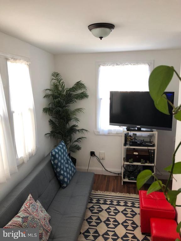 Building Photo - 753 S 22nd St