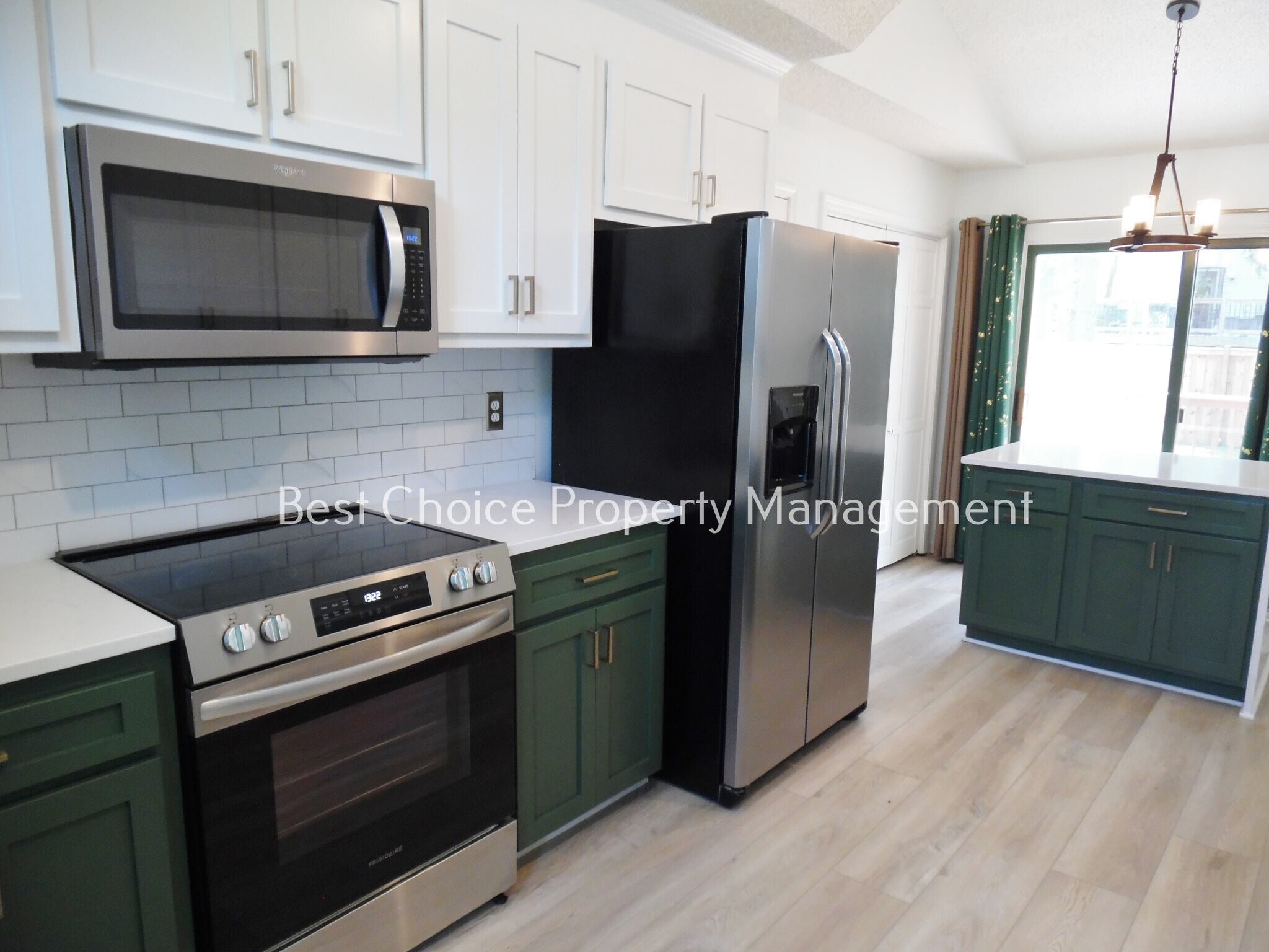 Building Photo - 5 Fallsburg court