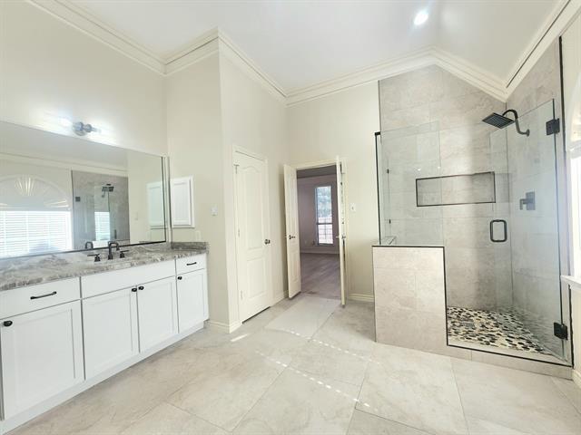 Building Photo - 7220 Hillview Dr